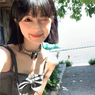 如何输掉一场人气竞赛海报