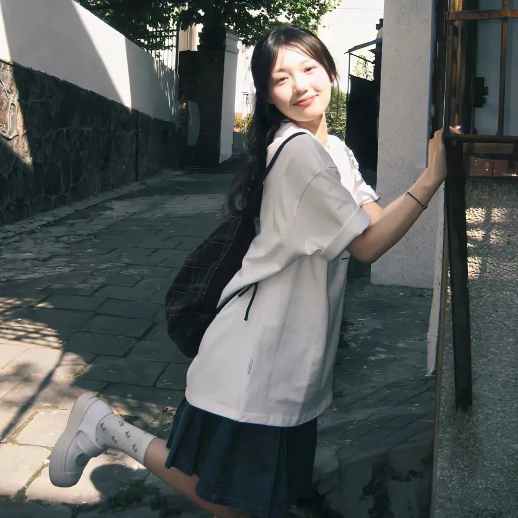 愚者的身份海报